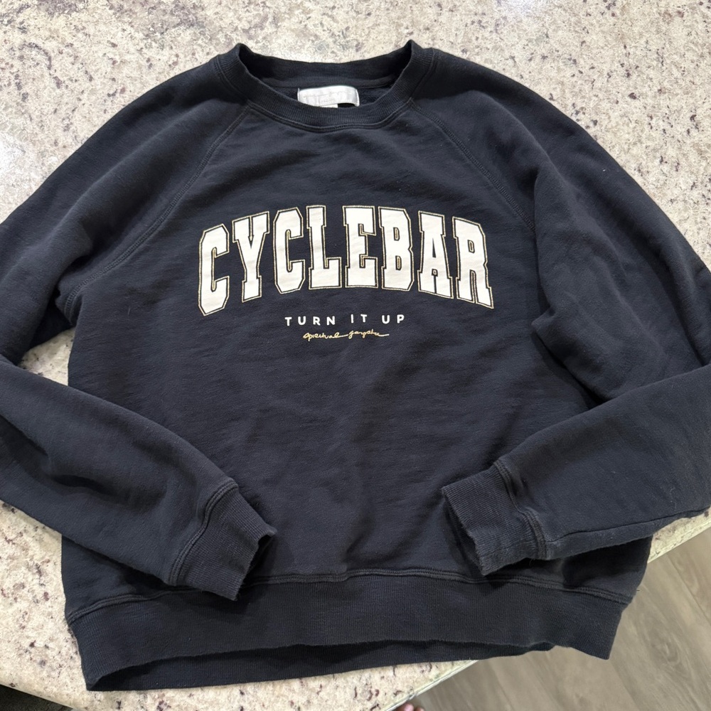 Cyclebar Black Crewneck Sweater Athletic Style size medium